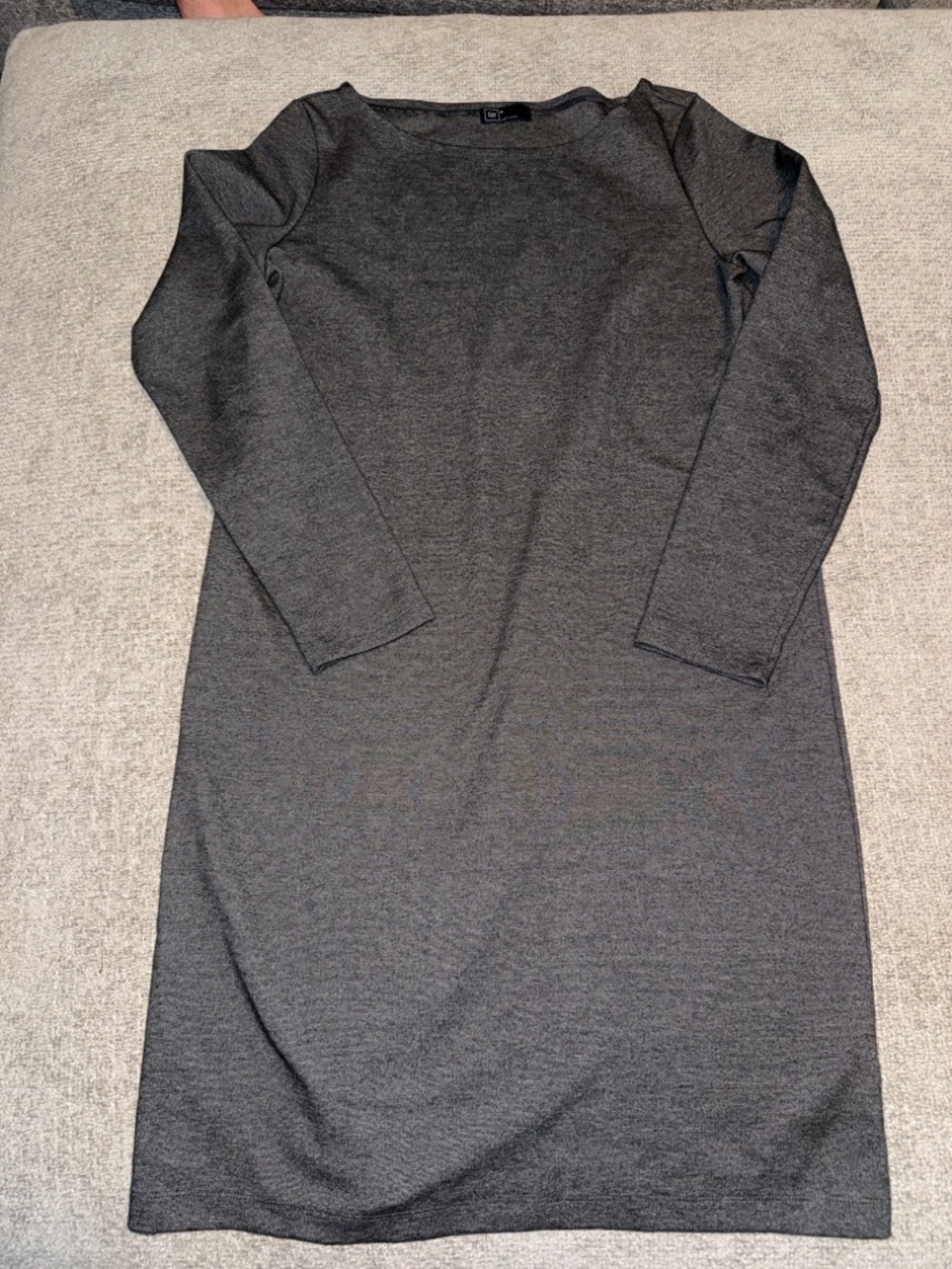 GAP Charcoal Gray Crewneck Long Sleeve Dress